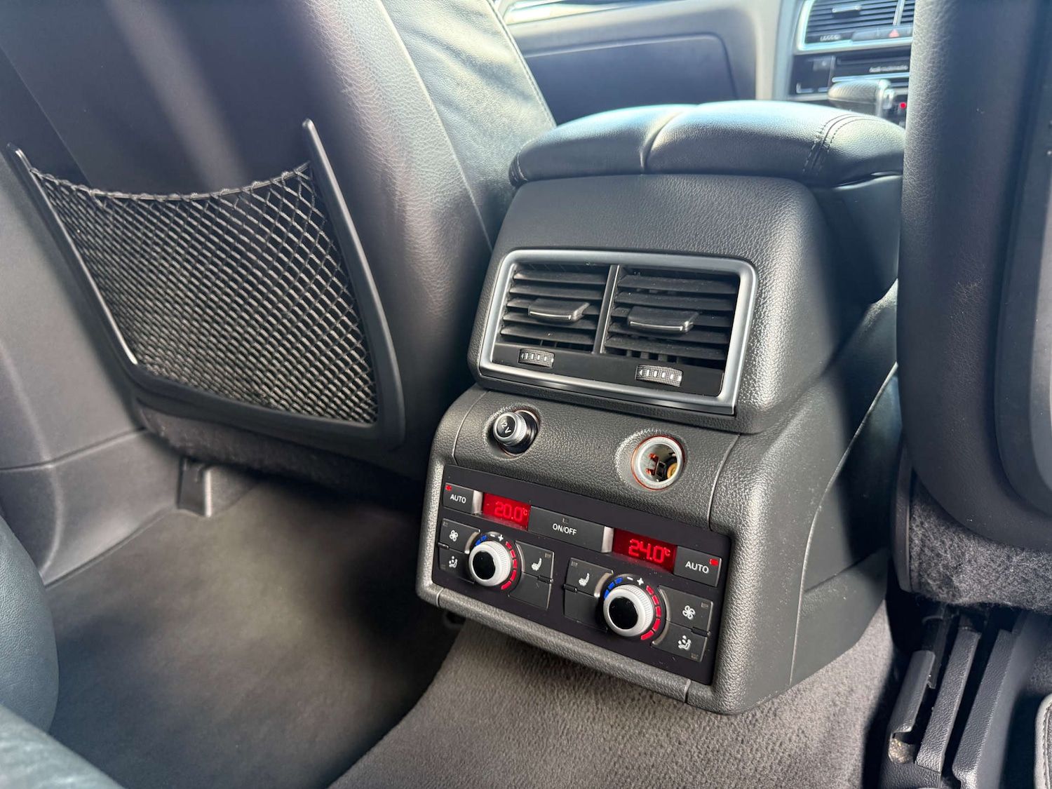 Used Audi Q7 2014 for sale - 76971060: Photo 50