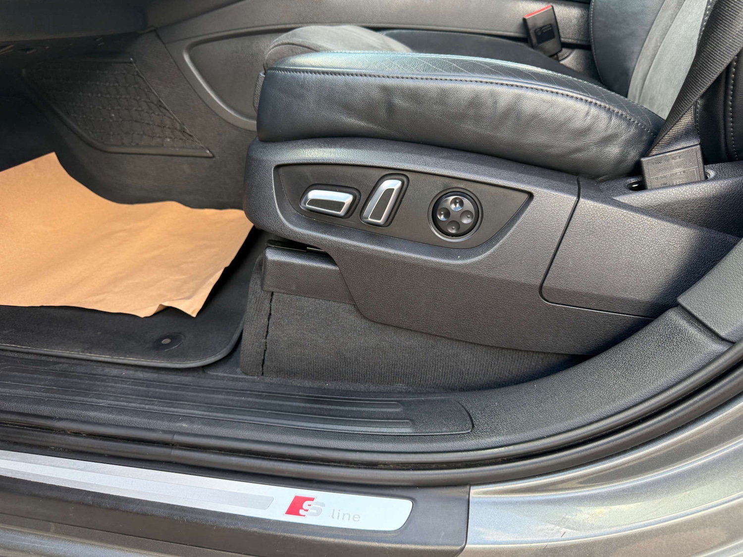 Used Audi Q7 2014 for sale - 76971060: Photo 58