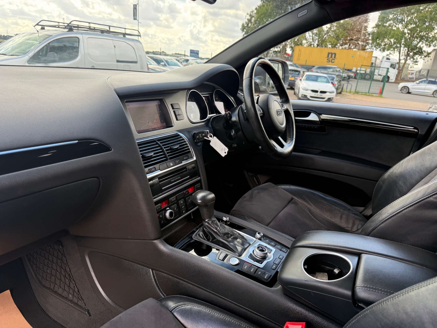 Used Audi Q7 2014 for sale - 76971060: Photo 60