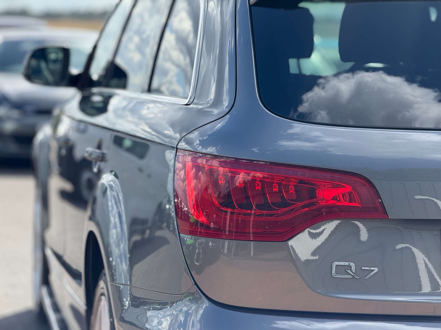 Used Audi Q7 2014 for sale - 76971060: Photo 63