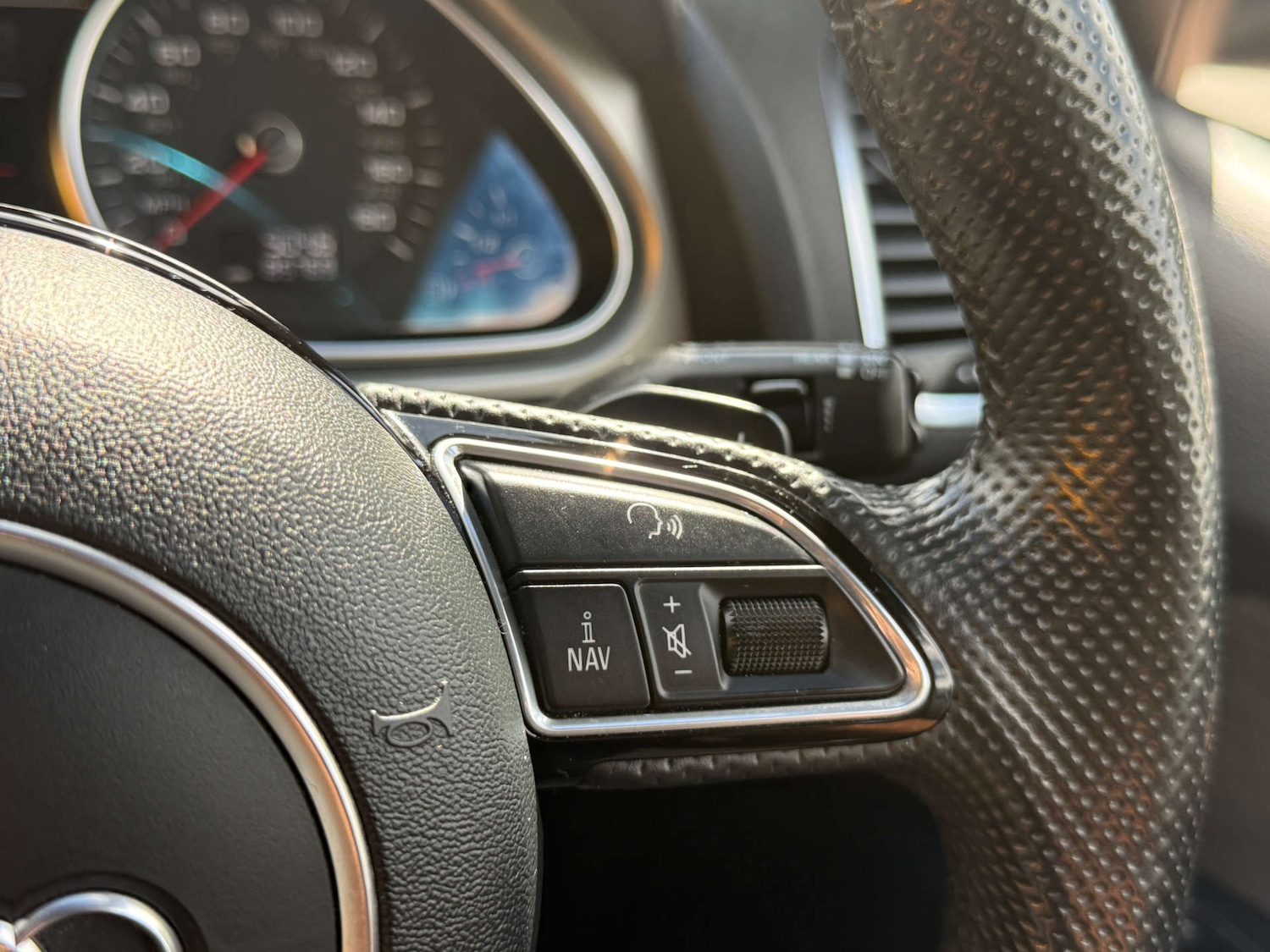 Used Audi Q7 2014 for sale - 76971060: Photo 78