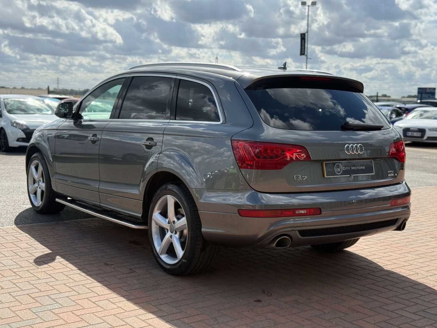 Used Audi Q7 2014 for sale - 76971060: Photo 8