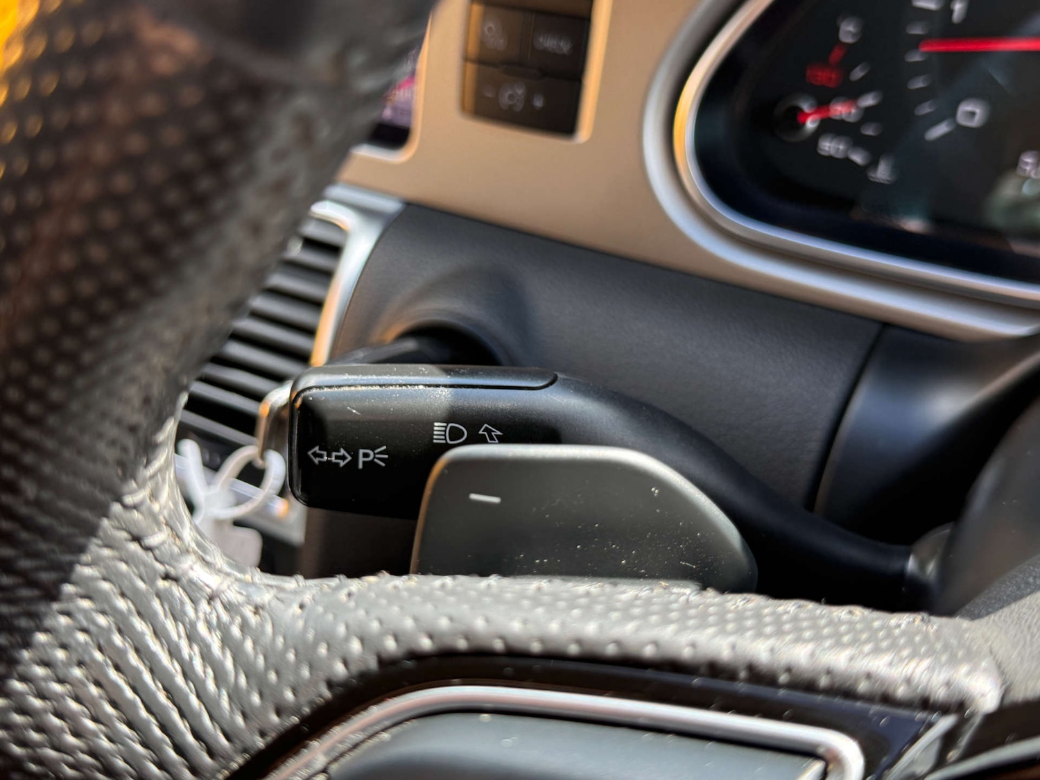 Used Audi Q7 2014 for sale - 76971060: Photo 80