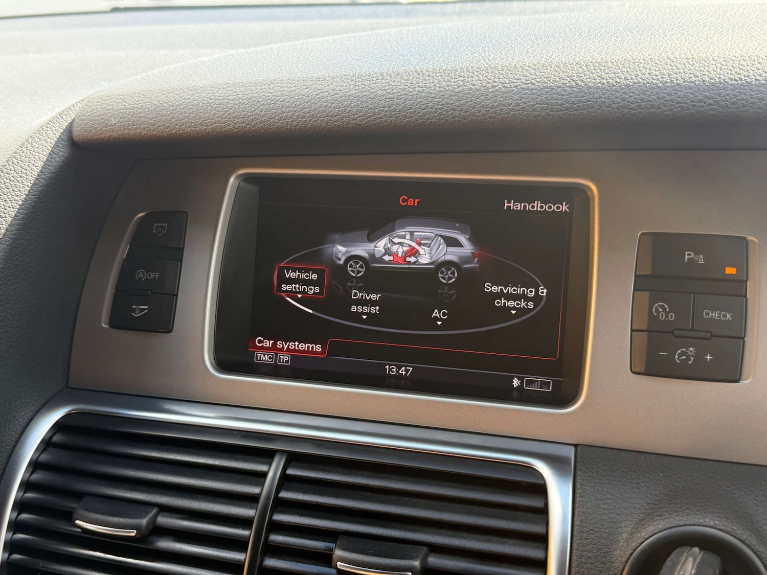 Used Audi Q7 2014 for sale - 76971060: Photo 92