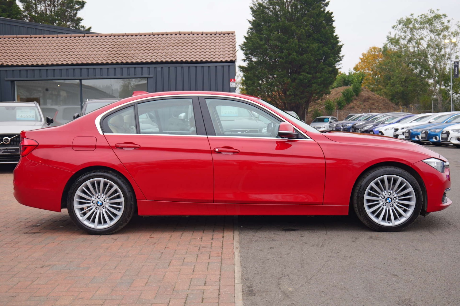 Used BMW 3 Series 2016 for sale - 76232981: Photo 4