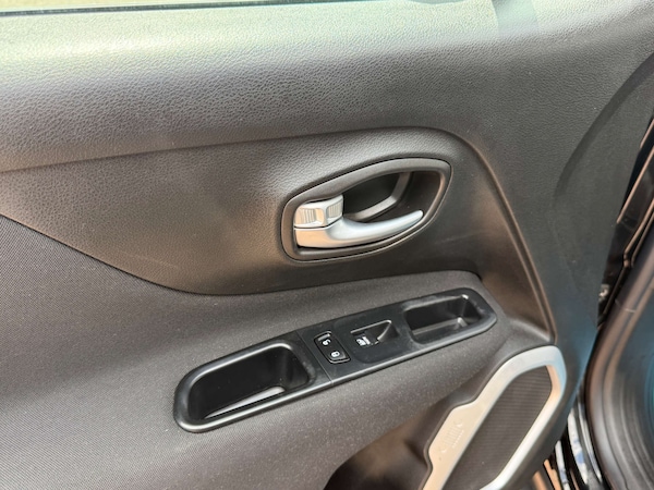 Used Jeep Renegade 2016 for sale - 75017719: Photo 74