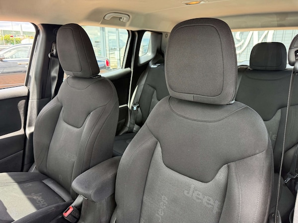 Used Jeep Renegade 2016 for sale - 75017719: Photo 76