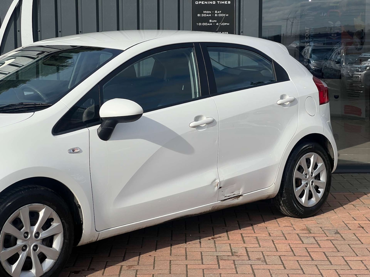 Used Kia Rio 2013 for sale - 77653004: Photo 2