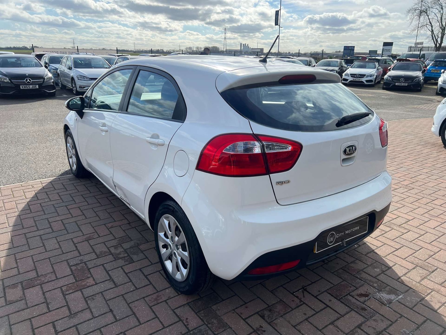 Used Kia Rio 2013 for sale - 77653004: Photo 9