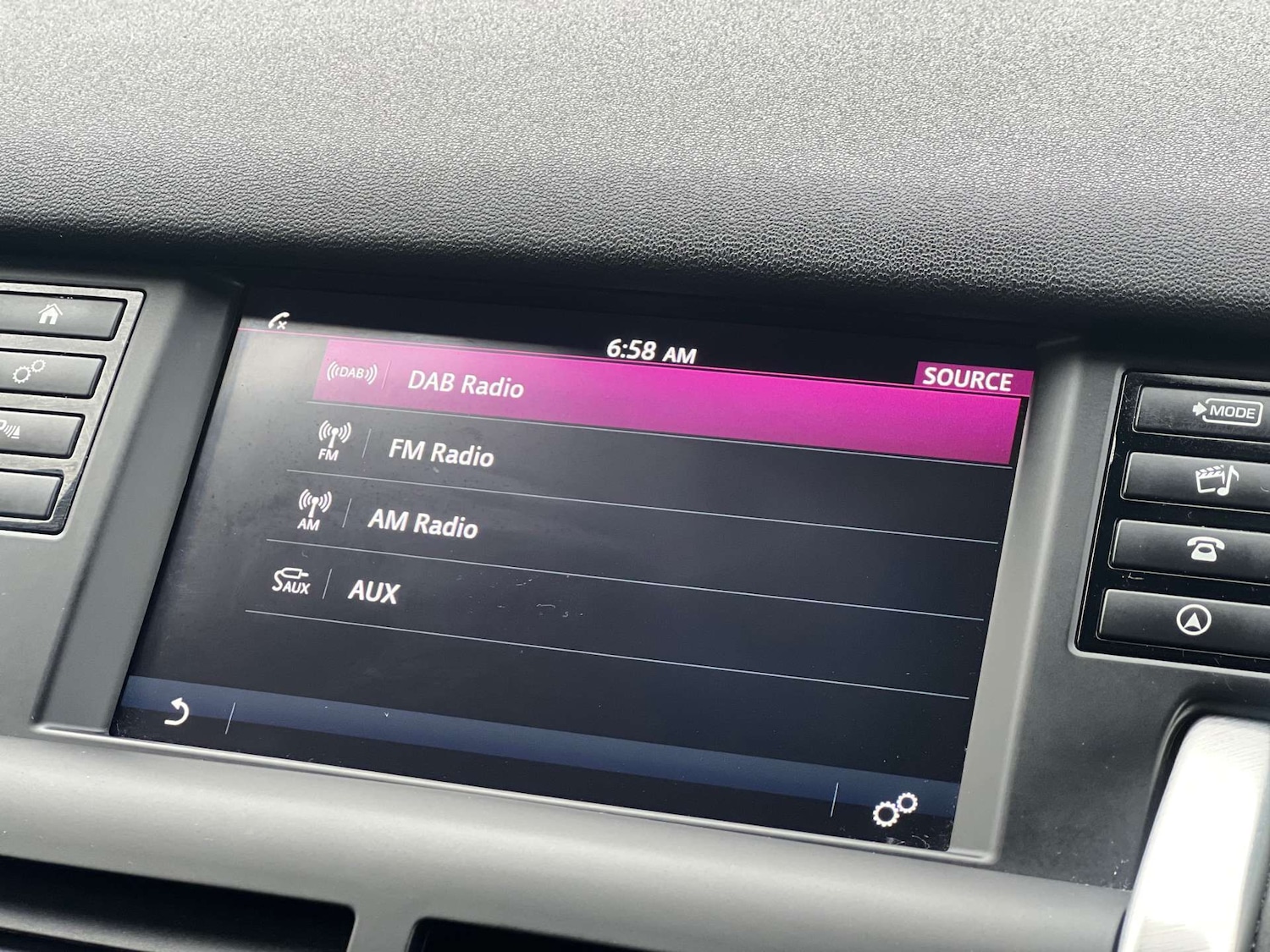 Used Land Rover Discovery Sport 2017 for sale - 77366805: Photo 31