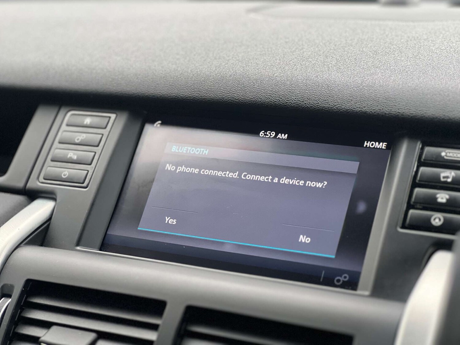 Used Land Rover Discovery Sport 2017 for sale - 77366805: Photo 32