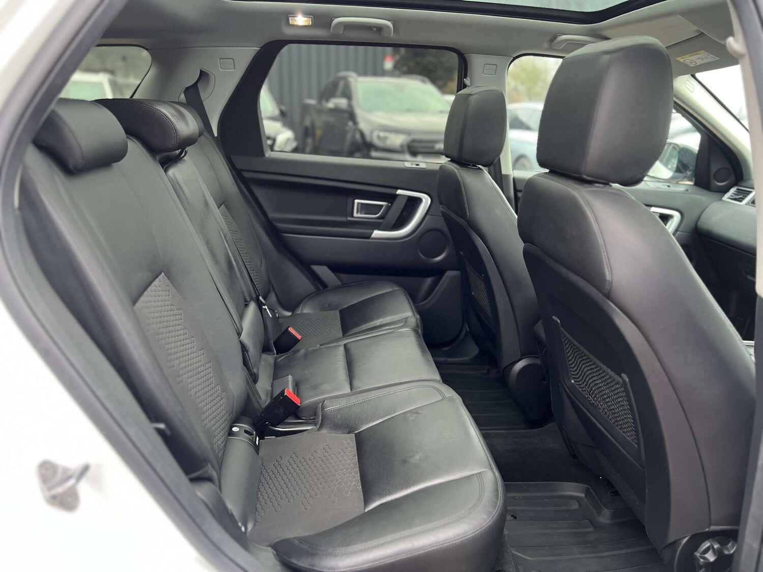 Used Land Rover Discovery Sport 2017 for sale - 77366805: Photo 38