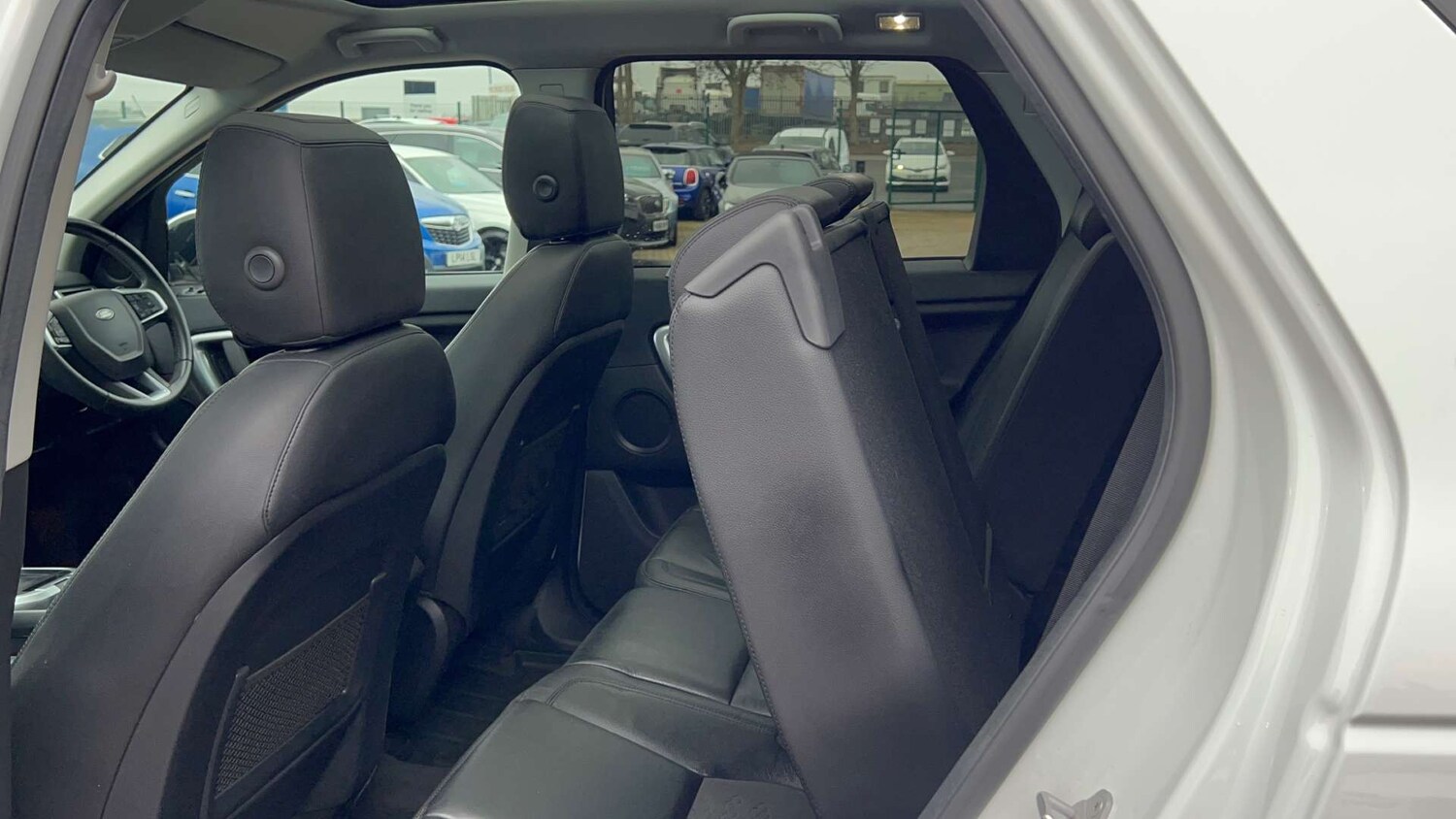 Used Land Rover Discovery Sport 2017 for sale - 77366805: Photo 45