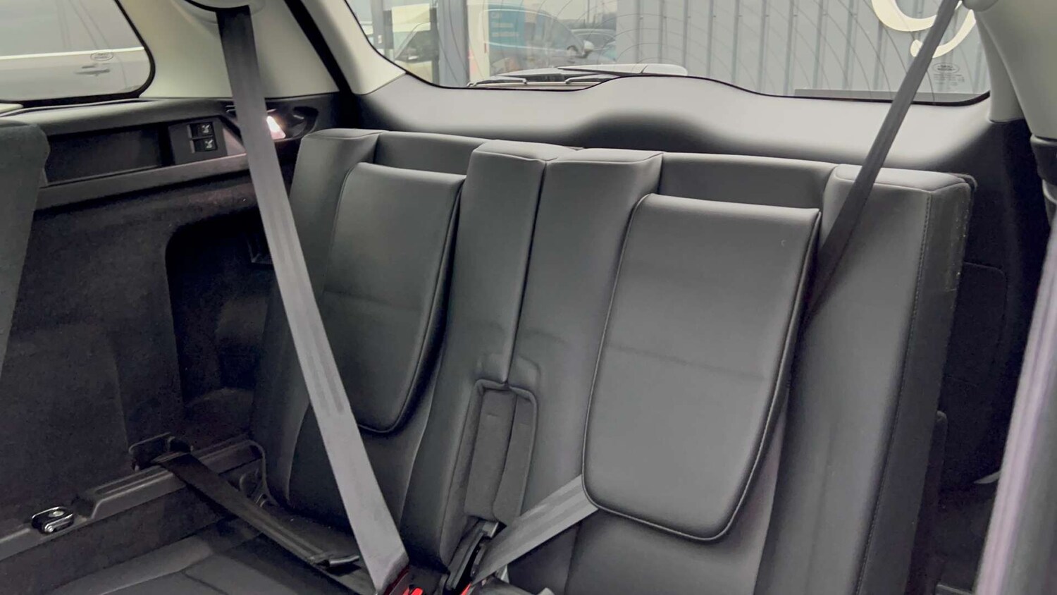 Used Land Rover Discovery Sport 2017 for sale - 77366805: Photo 47