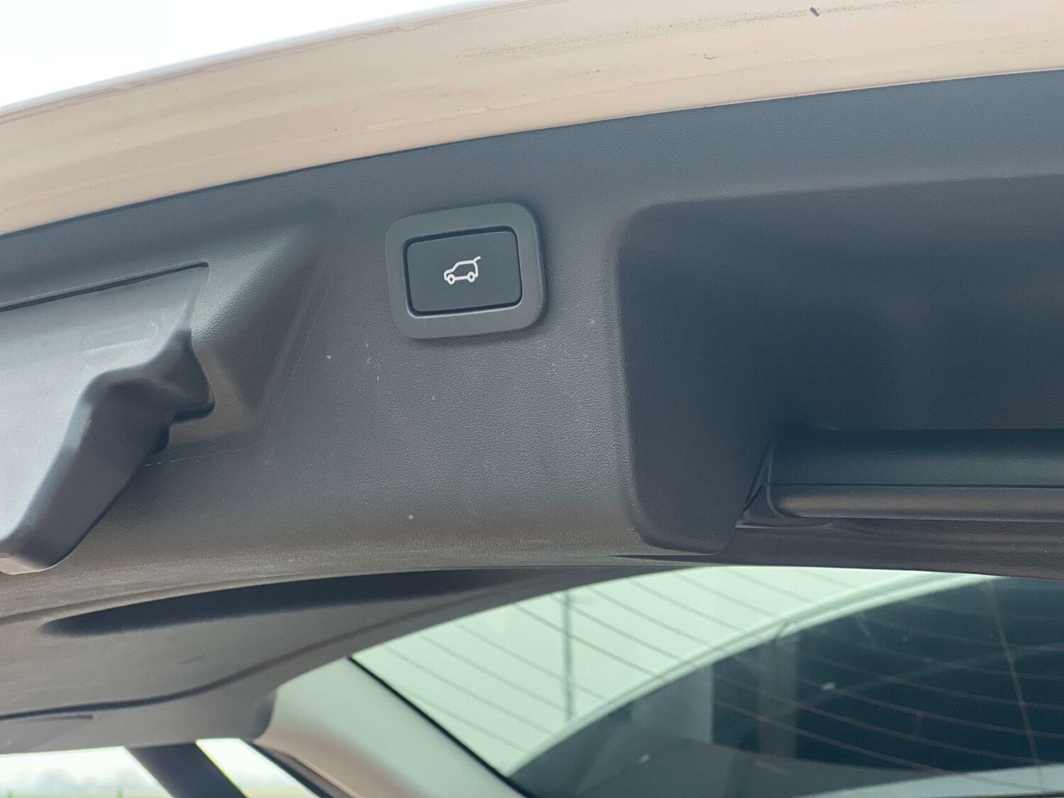 Used Land Rover Discovery Sport 2017 for sale - 77366805: Photo 62