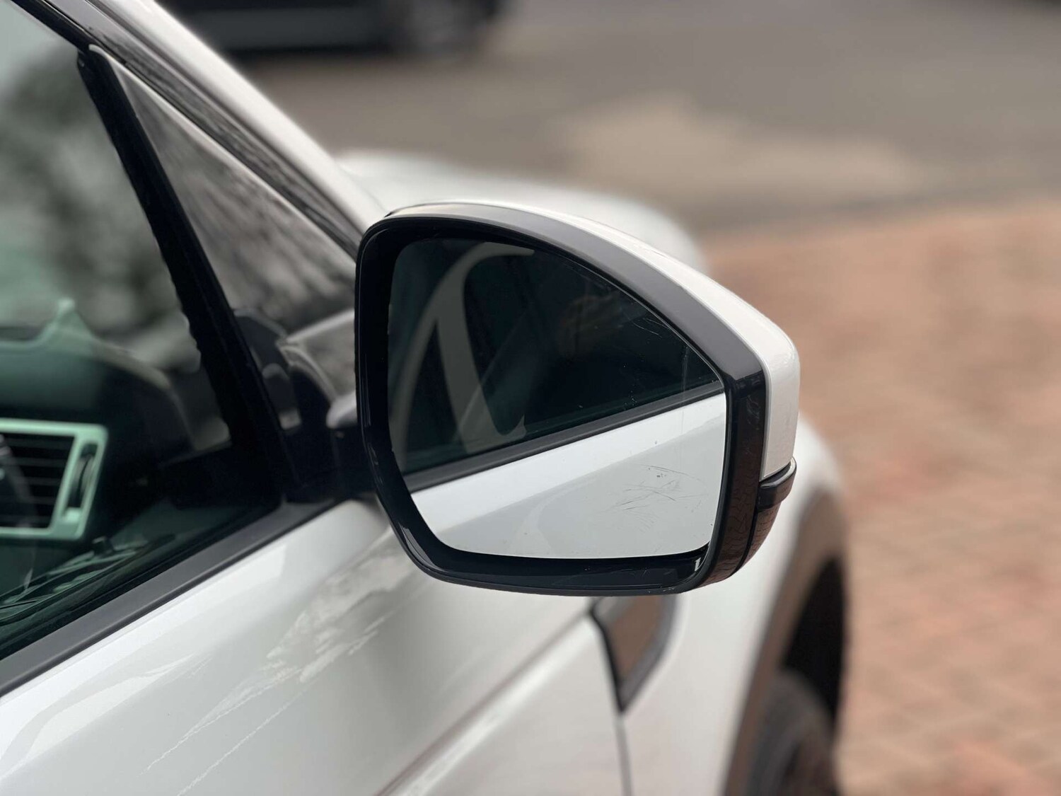 Used Land Rover Discovery Sport 2017 for sale - 77366805: Photo 64