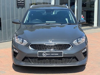 Used Kia Ceed 2020 for sale - 79343811: Photo