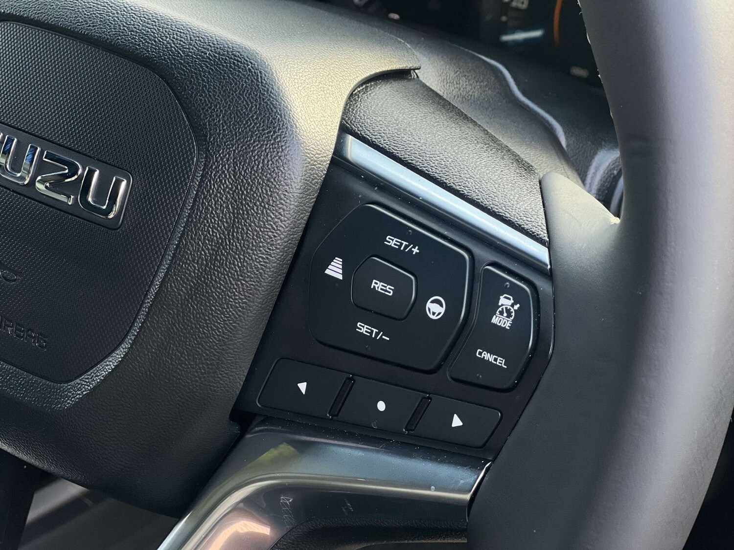 Used Isuzu D-Max 2025 for sale - 77653010: Photo 23