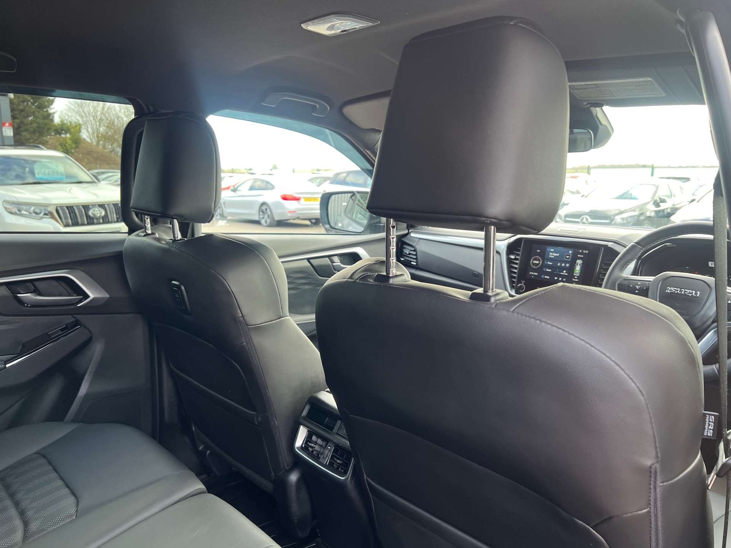 Used Isuzu D-Max 2025 for sale - 77653010: Photo 40