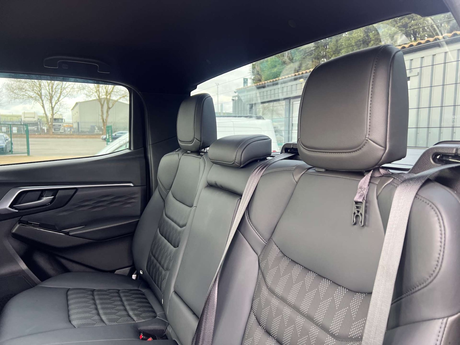 Used Isuzu D-Max 2025 for sale - 77653010: Photo 44