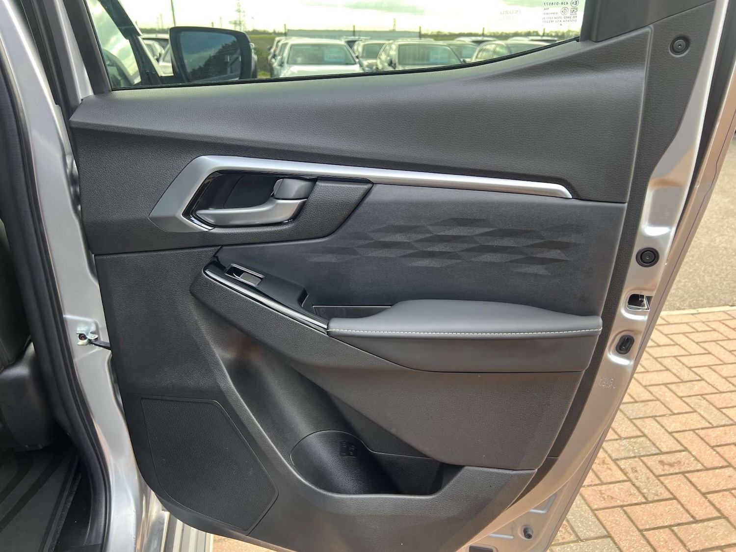 Used Isuzu D-Max 2025 for sale - 77653010: Photo 55