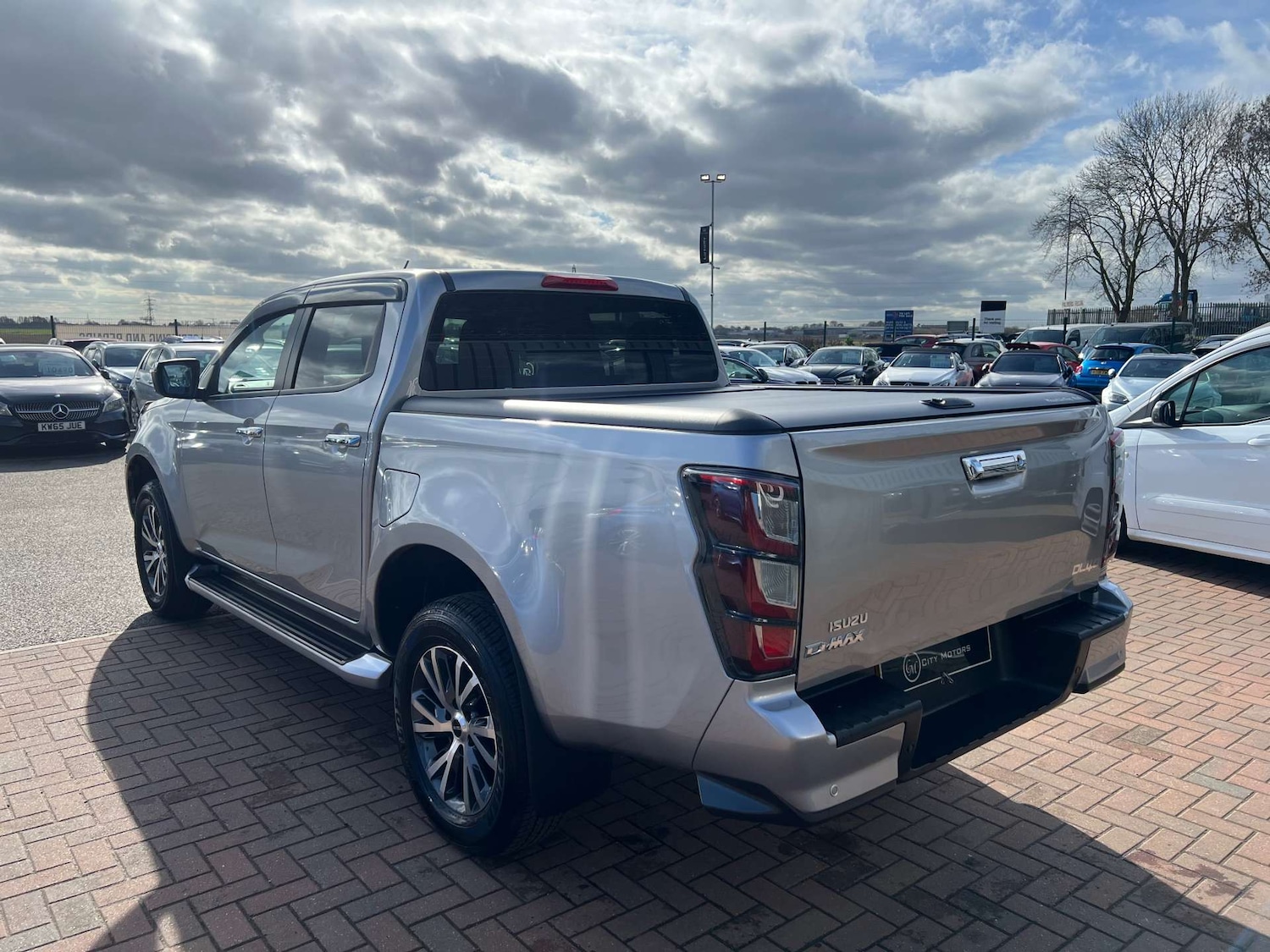 Used Isuzu D-Max 2025 for sale - 77653010: Photo 8