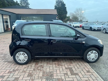 Used Volkswagen up! 2015 for sale - 77326040: Photo