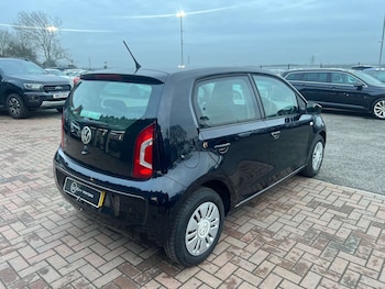 Used Volkswagen up! 2015 for sale - 77326040: Photo