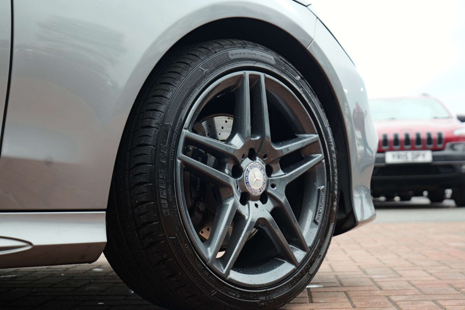 Used Mercedes-Benz E Class 2015 for sale - 76495869: Photo 17