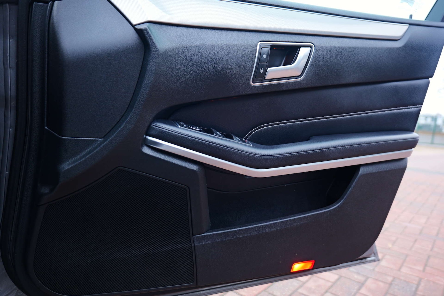 Used Mercedes-Benz E Class 2015 for sale - 76495869: Photo 24