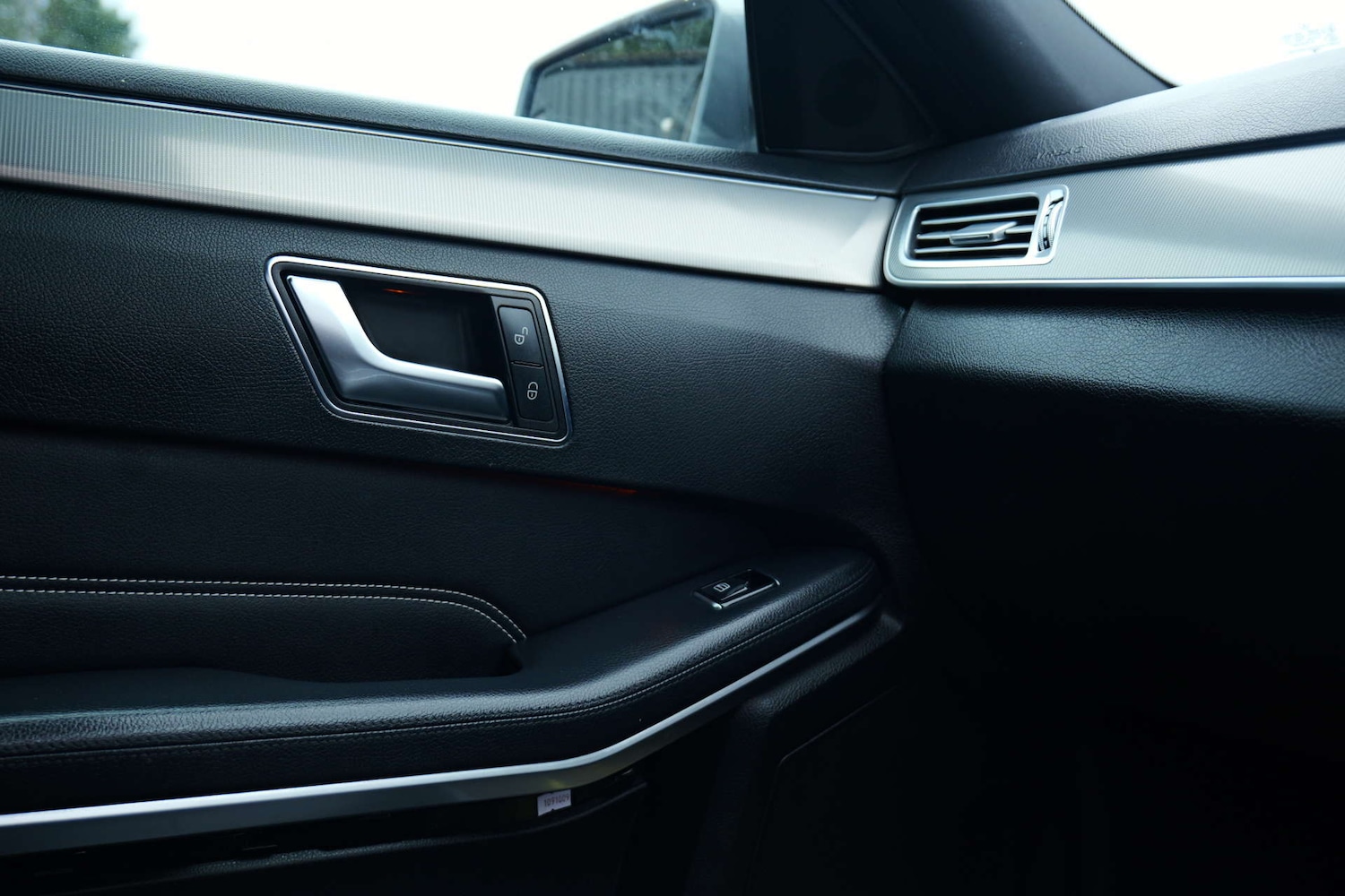 Used Mercedes-Benz E Class 2015 for sale - 76495869: Photo 53