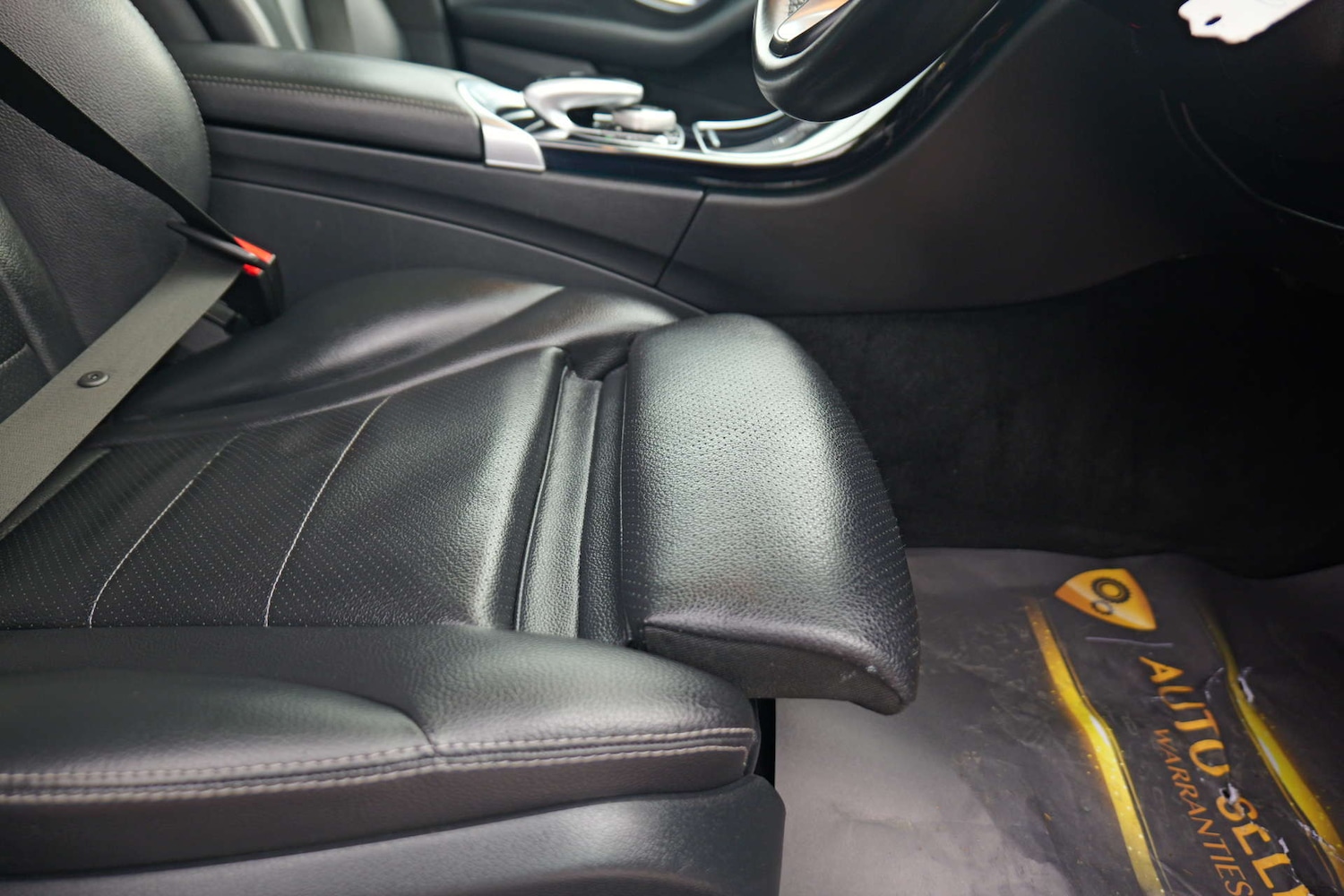 Used Mercedes-Benz C Class 2014 for sale - 76367352: Photo 31