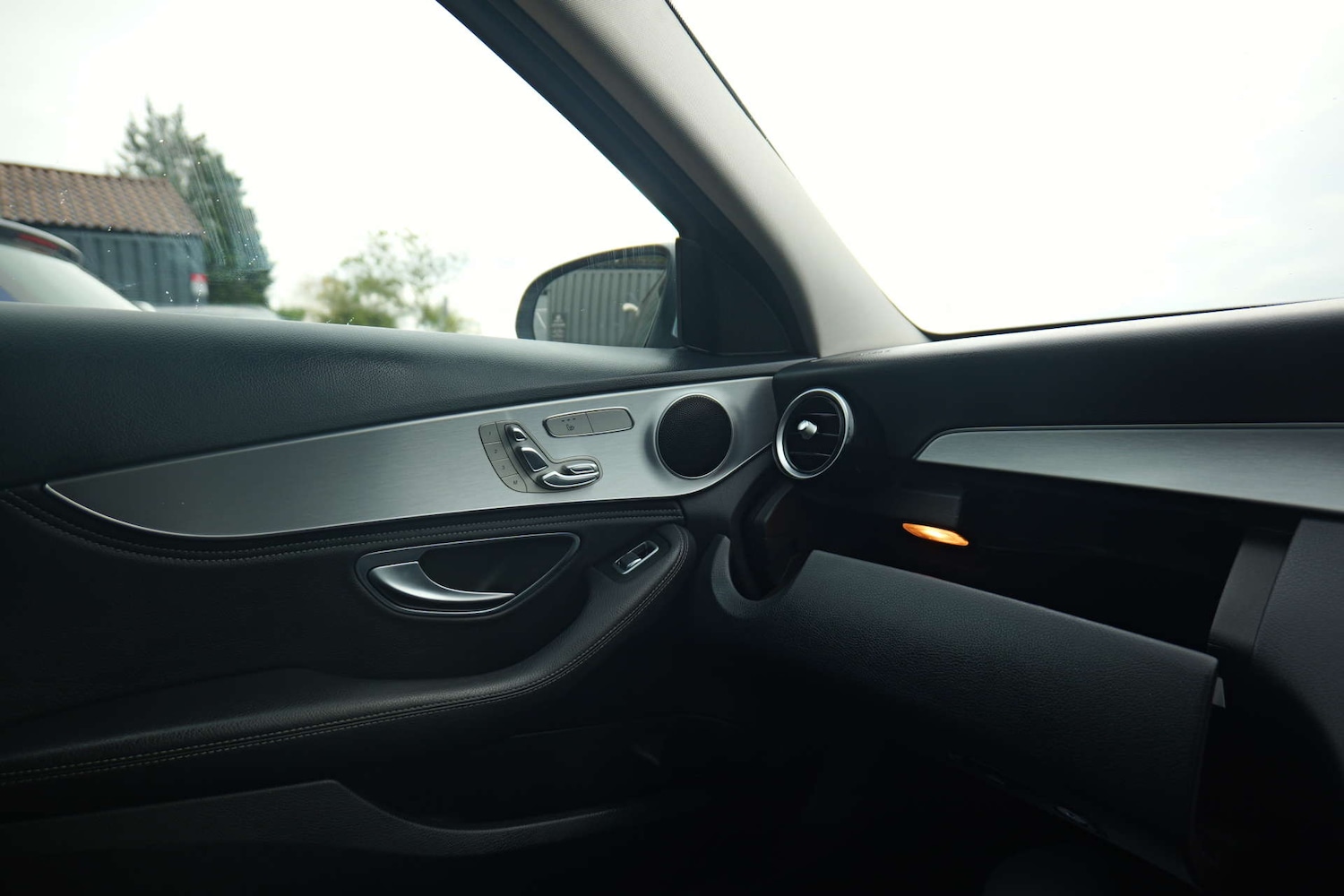 Used Mercedes-Benz C Class 2014 for sale - 76367352: Photo 39