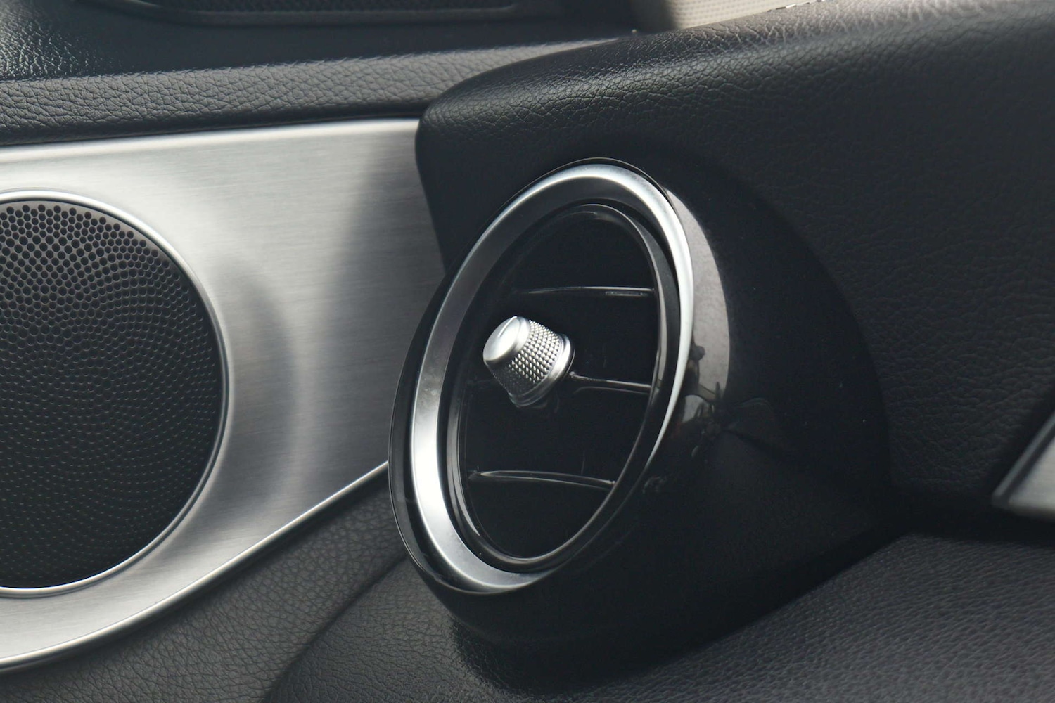 Used Mercedes-Benz C Class 2014 for sale - 76367352: Photo 41