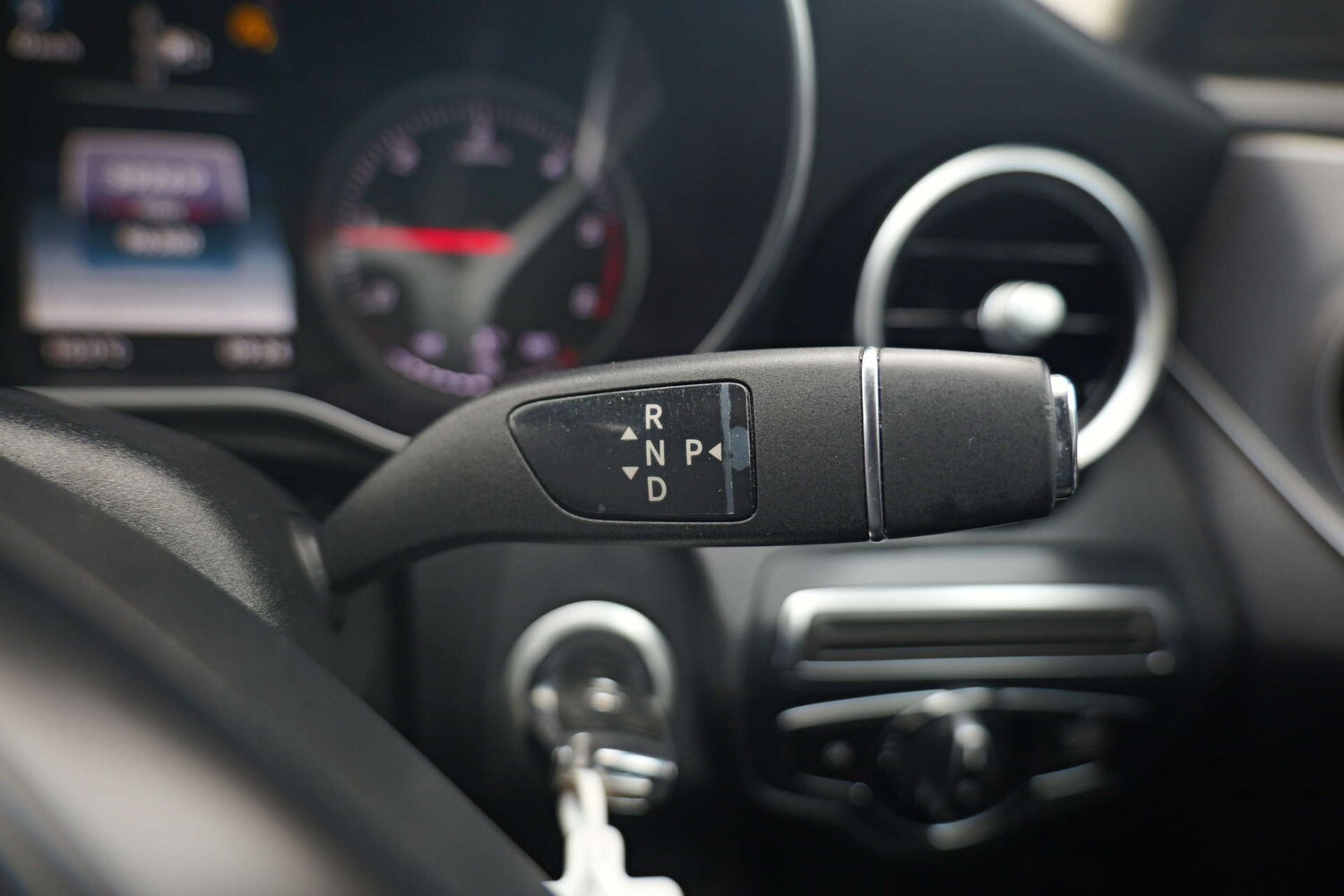 Used Mercedes-Benz C Class 2014 for sale - 76367352: Photo 51