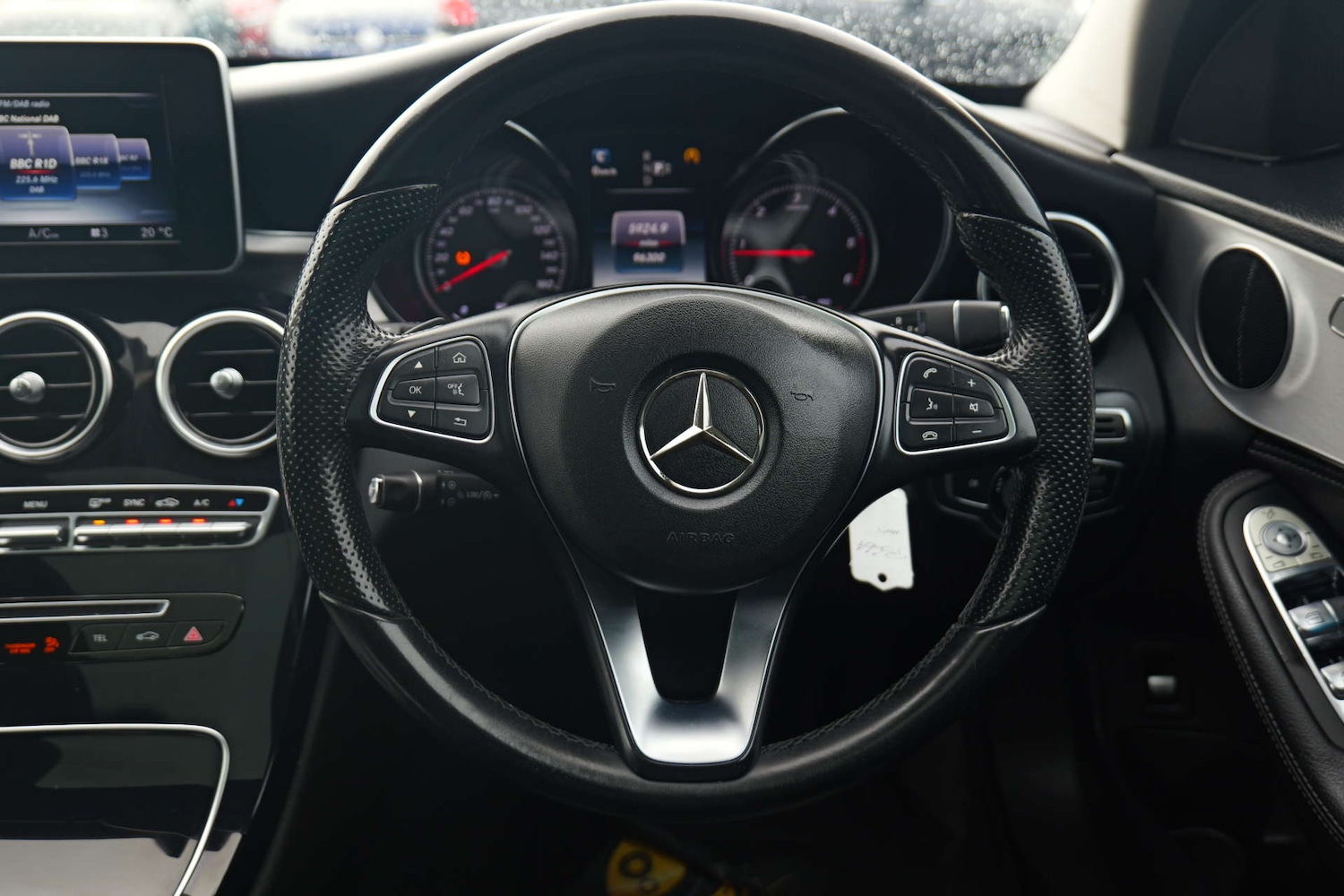 Used Mercedes-Benz C Class 2014 for sale - 76367352: Photo 66