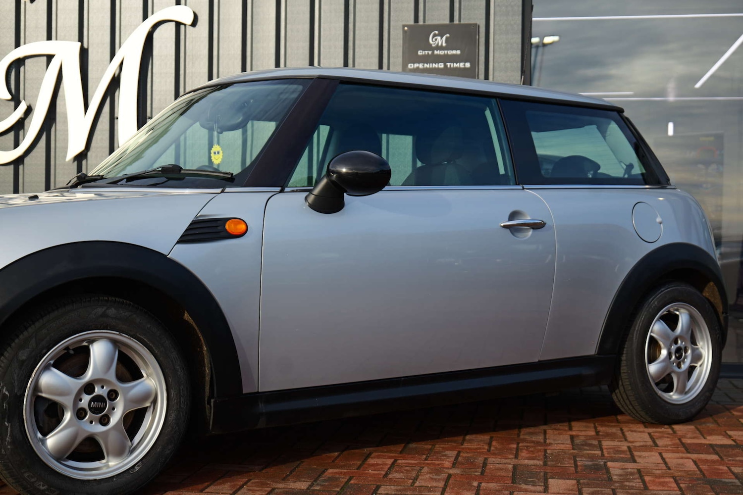 Used MINI Hatch 2008 for sale - 76829975: Photo 2