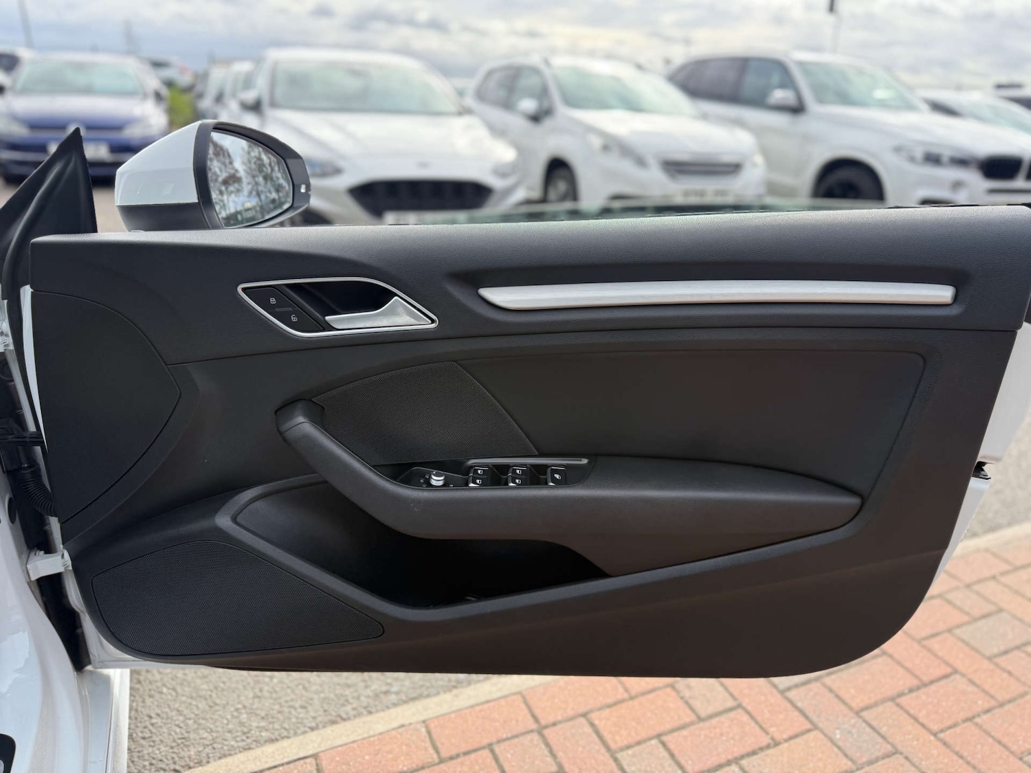 Used Audi A3 2015 for sale - 76065853: Photo 31