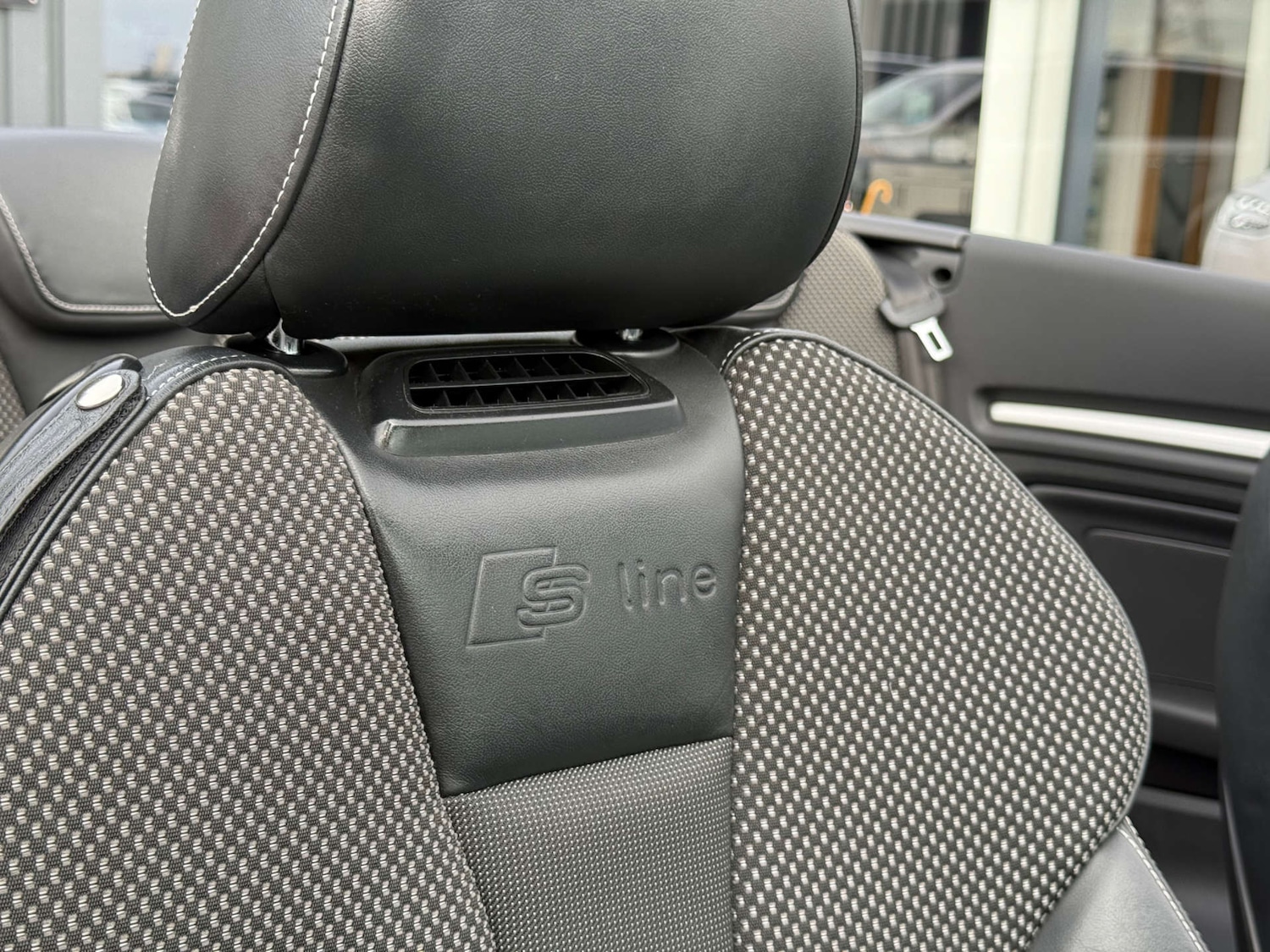 Used Audi A3 2015 for sale - 76065853: Photo 63