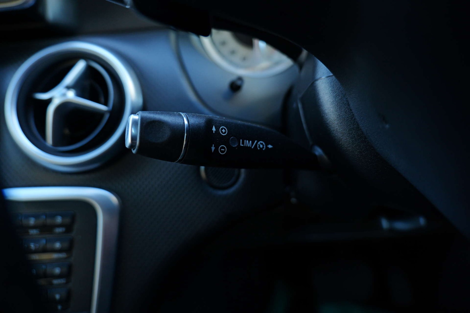 Used Mercedes-Benz A-Class 2014 for sale - 76547270: Photo 26