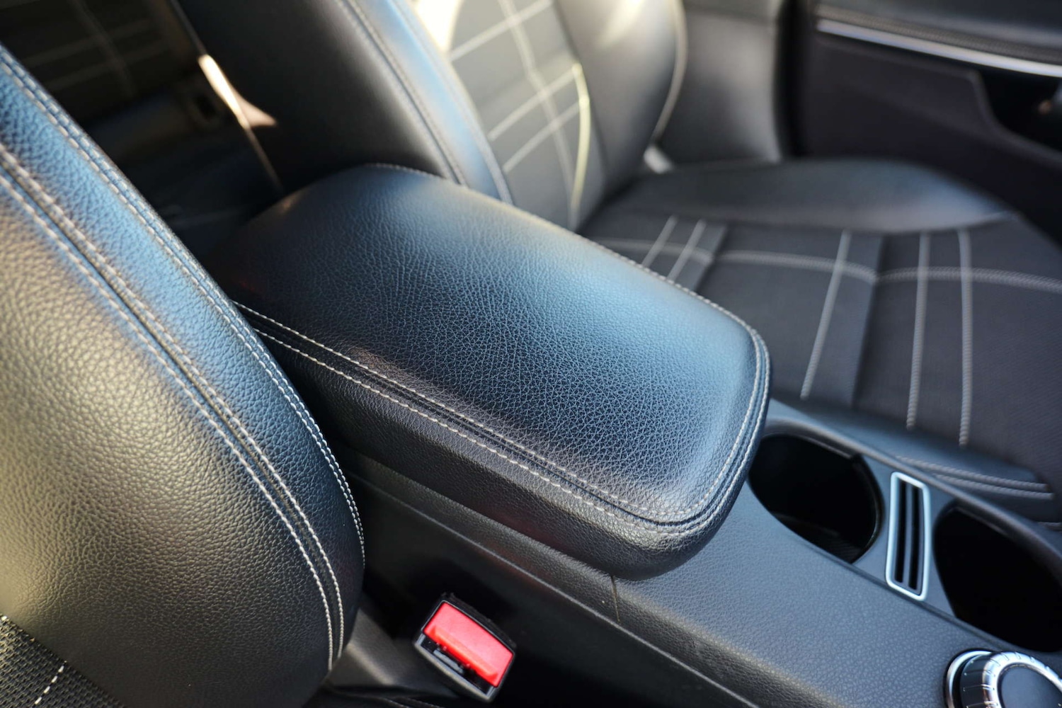 Used Mercedes-Benz A-Class 2014 for sale - 76547270: Photo 30