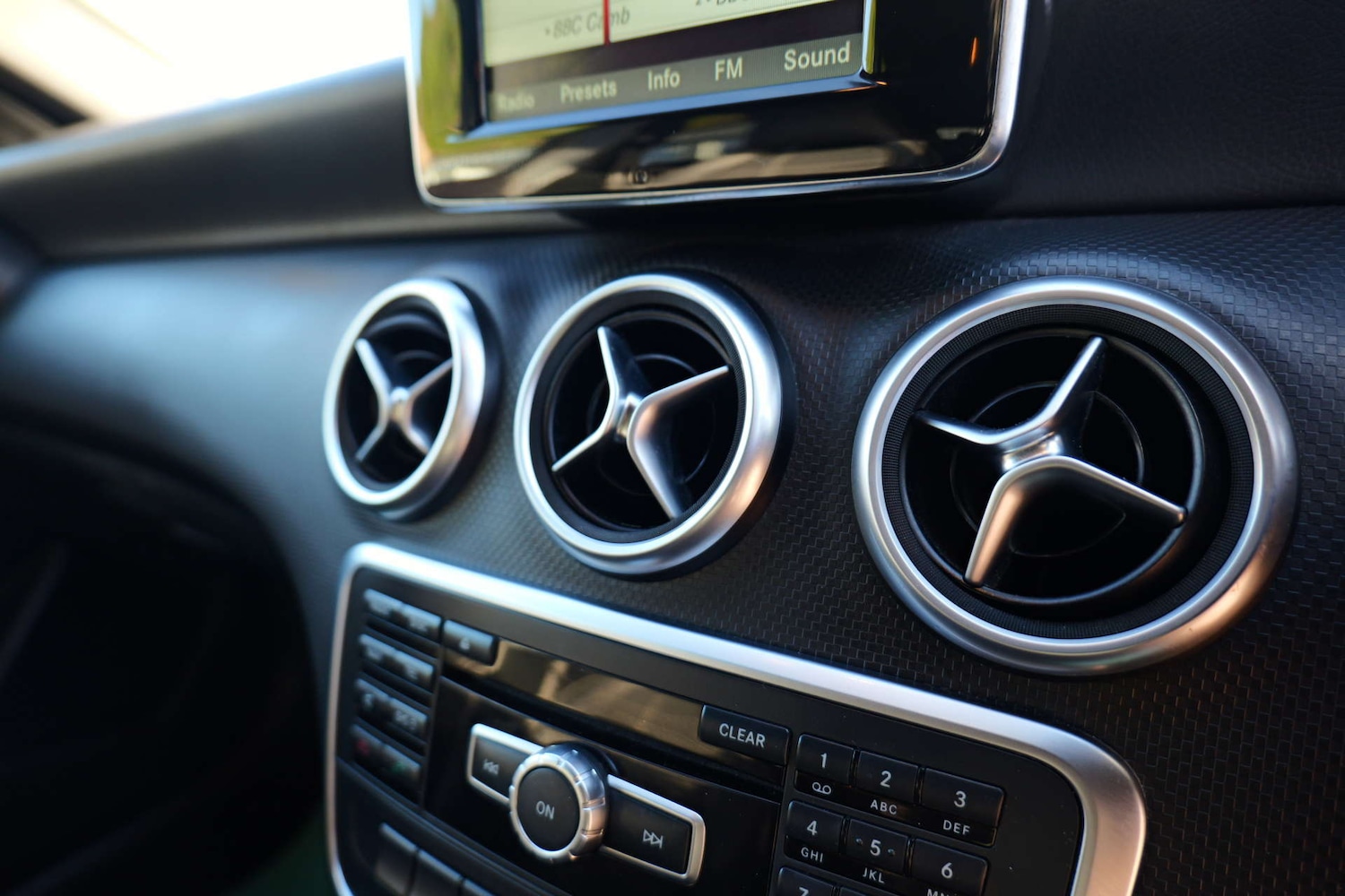 Used Mercedes-Benz A-Class 2014 for sale - 76547270: Photo 31