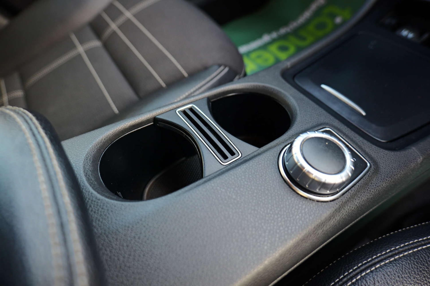 Used Mercedes-Benz A-Class 2014 for sale - 76547270: Photo 32