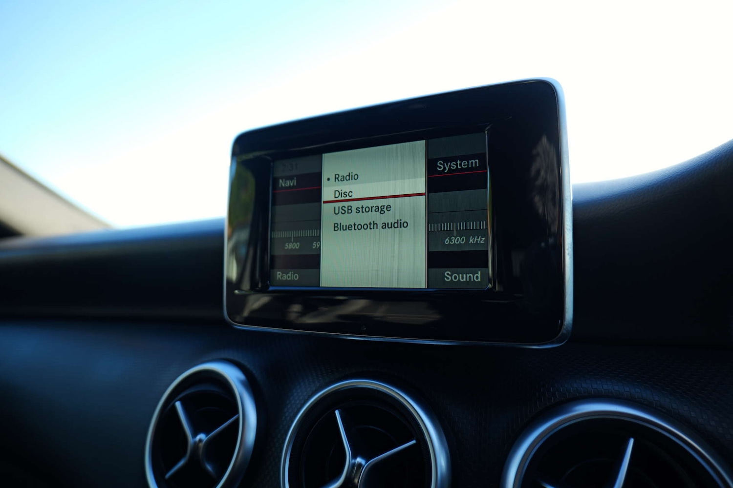 Used Mercedes-Benz A-Class 2014 for sale - 76547270: Photo 40