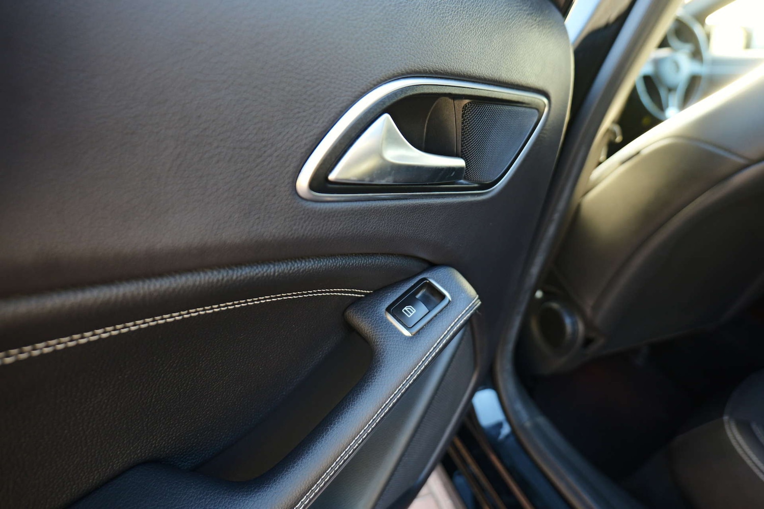 Used Mercedes-Benz A-Class 2014 for sale - 76547270: Photo 56