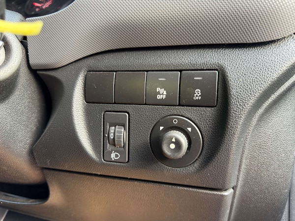 Used Peugeot Partner 2018 for sale - 74707849: Photo 12