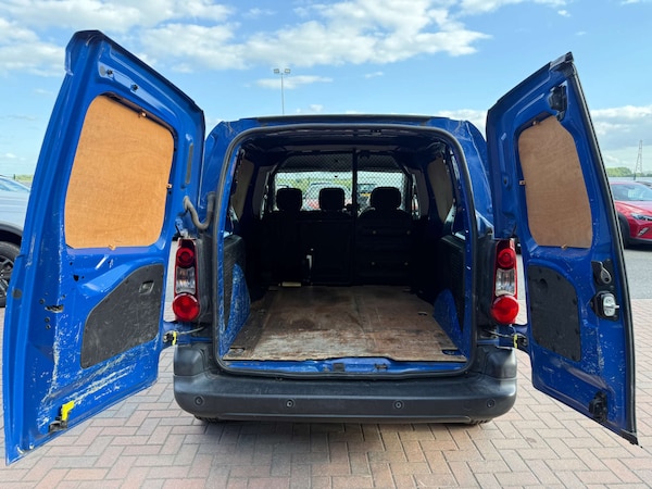 Used Peugeot Partner 2018 for sale - 74707849: Photo 8