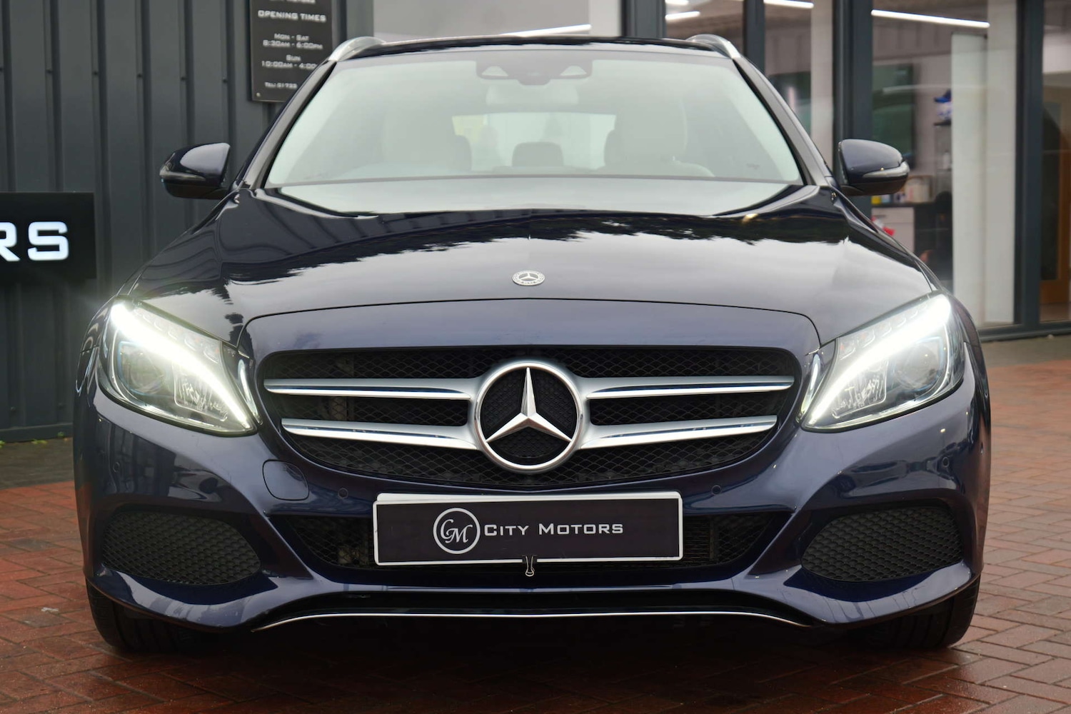 Used Mercedes-Benz C Class 2017 for sale - 77170357: Photo 3