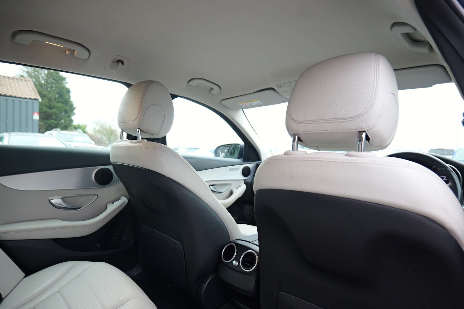 Used Mercedes-Benz C Class 2017 for sale - 77170357: Photo 40