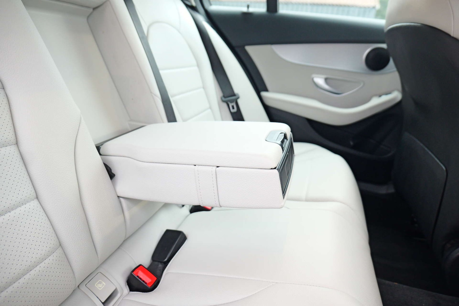 Used Mercedes-Benz C Class 2017 for sale - 77170357: Photo 45